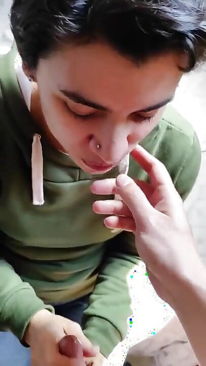 Quickie! Handjob, Cum in Mouth & Swallow!