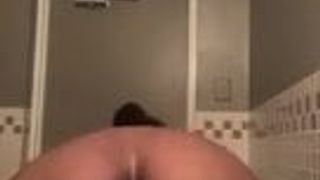 Young Bbw twerking for me at work