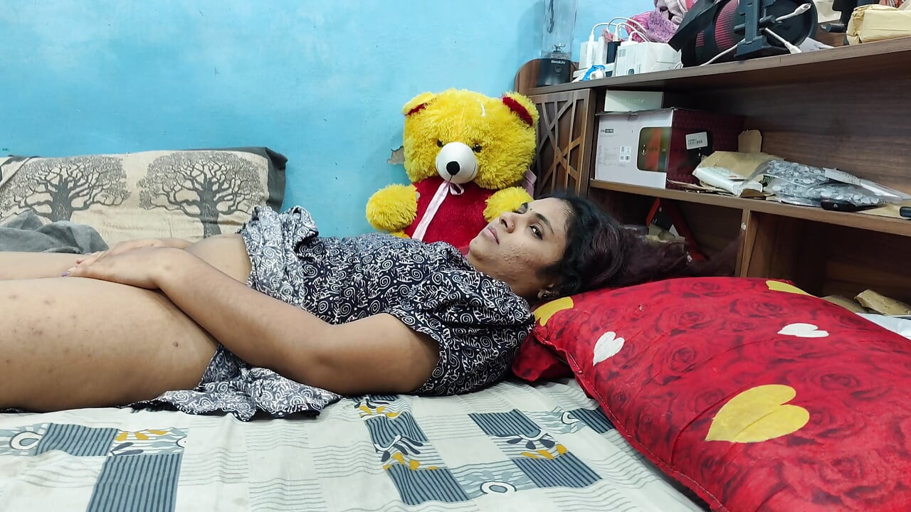 Mallu hot desi girl ass romance with desi boy