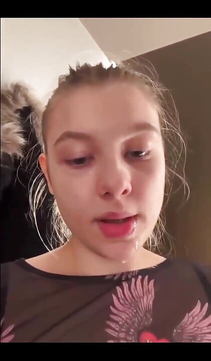 Blowjob in the Changing Room