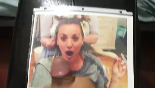 Kaley cuoco cum hyllning
