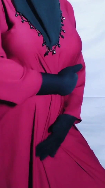 Pakisthani Desi Couple Outdoor Field Romantic Kiss Selfi Video by | Clip 1