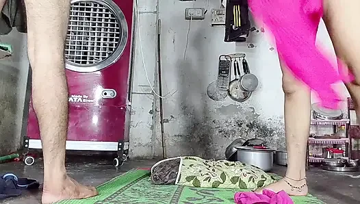 Ngentot pantat saudara tiri dengan gaya anjing audio hindi