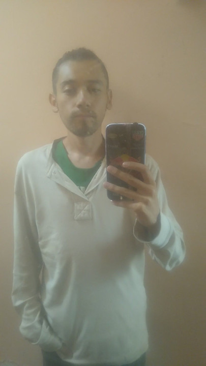 Femei, ce zici de tinuta asta? 👖