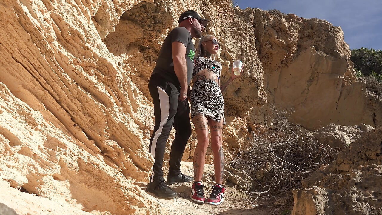 Wild Beach Vacation - Hot Tattooed MILF Gives a Stranger the Ultimate Pleasure!