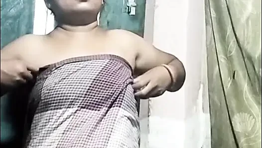 Bayan tam vücut gösterisi