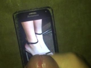 Cum On Angelina Jolie Sexy Feet 2