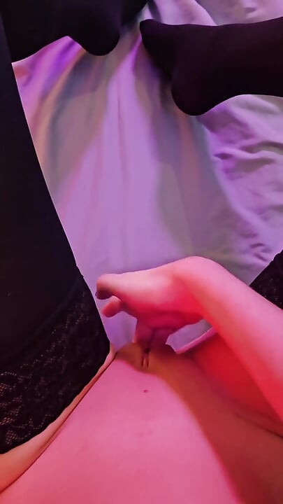 Orgasm in Nylon Stockings
