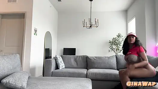 Я грубо трахнул доставщицу пиццы, как способ восполнить ее потерю