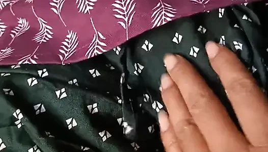 Indian desi girl cumshot sex with our boyfriend in bedroom