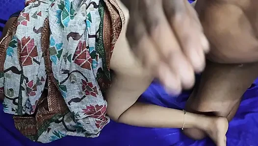 Hintli kız köyü gerçek 18 seks videosu ateşli