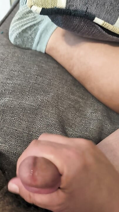 Mai mult joc anal și masturbație