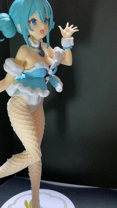 Figure bukkake hatsune miku white bunny 01