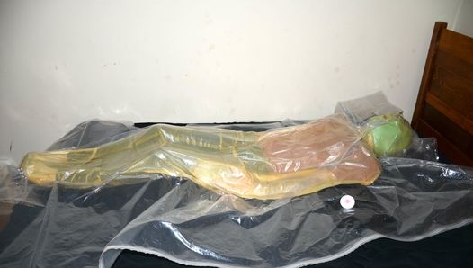 Dec 13 2023 - VacPacked in my latex sleepsack with hard breathplay in RubberDogBronco's jade head balloon