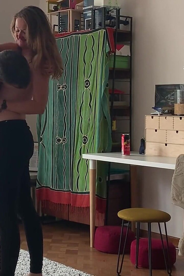 Fun Homeparty - Dancing Tits & Sucking Lips - Perfect MILF Body