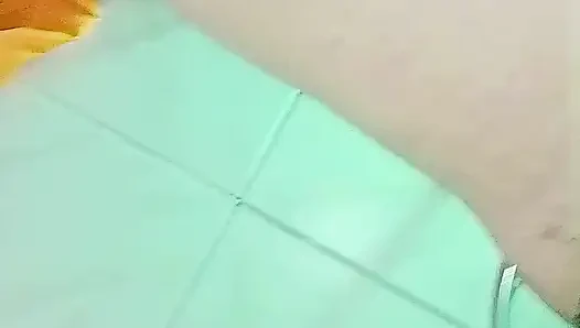 Kocaman bir poposuyla sonunda seks yaptı.