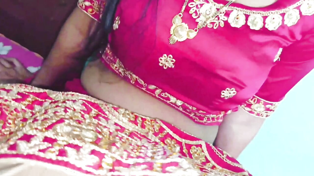 Niharika Bhabhi dostává hardcore šukání na Suhagraat