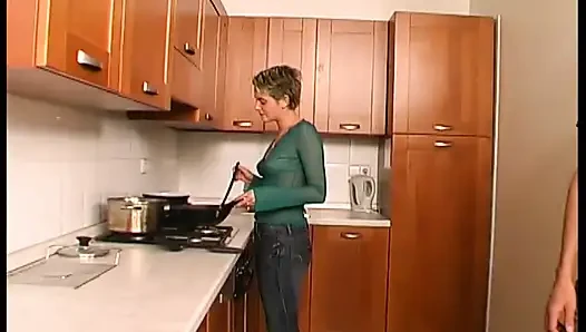 Pussy licking pussy fingering food fetish threesome in the kitchen