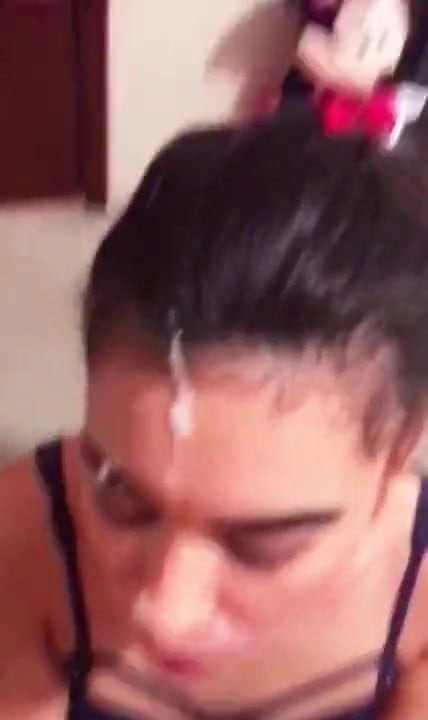 Creamy Cumshot For Her Face