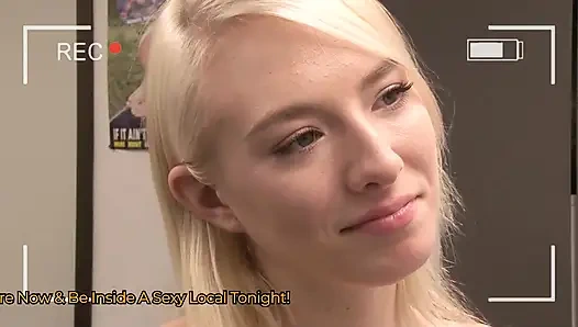 Stevie Lix Fucks Trillium on the Office Desk (Seduced By Mommy)