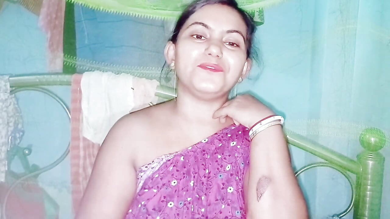 Desi Hint üvey kız kardeşin fışkırtmalı orgazm seks videosu