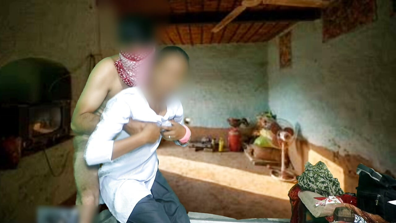 স্কুল গার্লের সাথে দেশি টিনের হাটে হার্ডকোর সেক্স ইন্ডিয়ান এশিয়ান টিচার প্রিন্সিপাল স্টুডেন্ট সফটকোর হার্ডকোর লাভ মেকিং ভিডিও