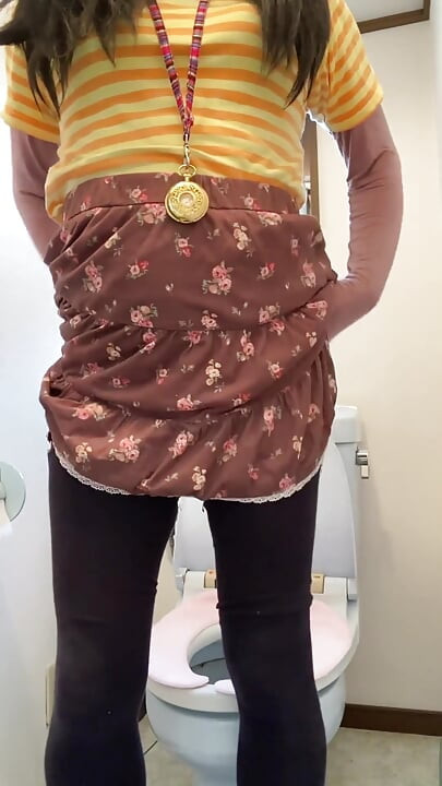 No. 221 Taking a Walk with My Pee and Pad off, Exposing My Pussy