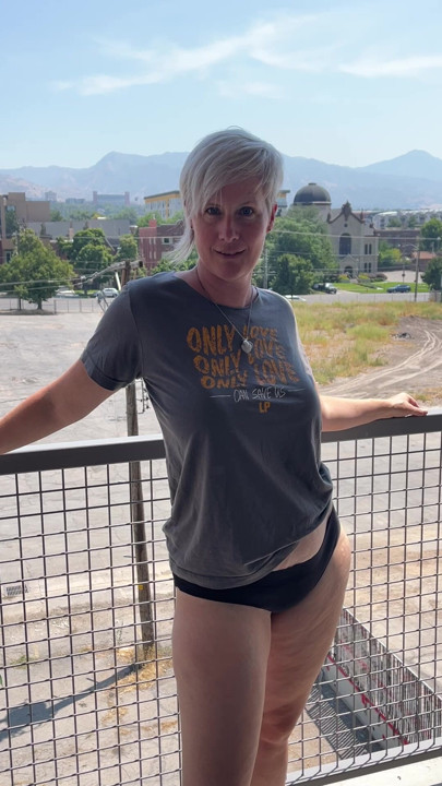 Wanna see more? Check the link in my bio, subscribe, and get a free video!
