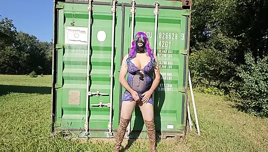 Travesti açık havada mastürbasyon seansları