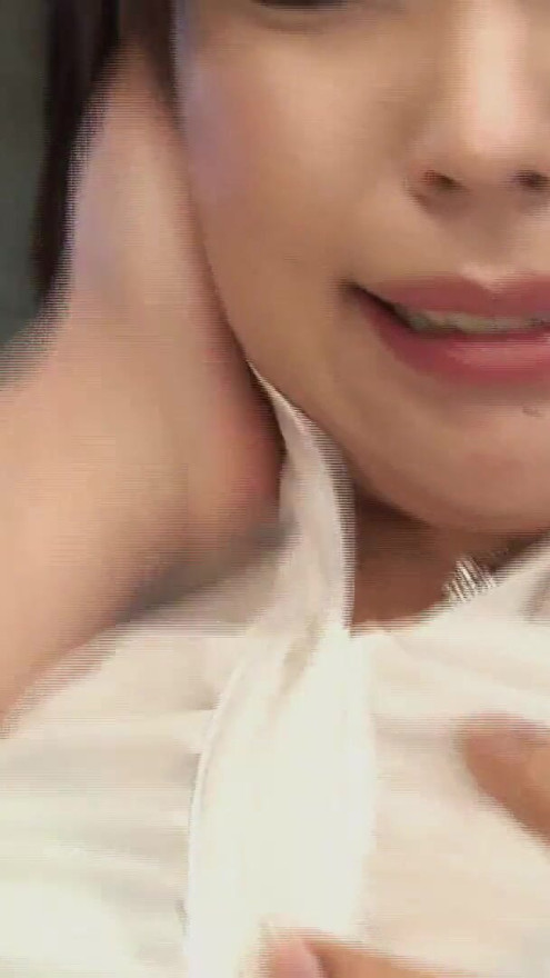 One of the best teen porno stars in Japan, with a very wet pussy always squirting when they touch her pussy | Clip 1