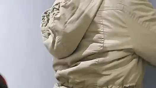 Argentinian Girl Has Sex in the Parking Lot