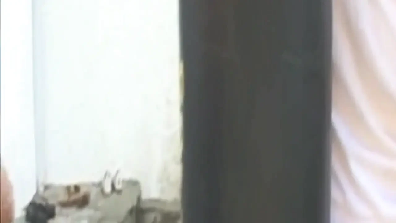 Mature Babe Spreads Ass for Deep Pussy Licking and Fingering Frenzy