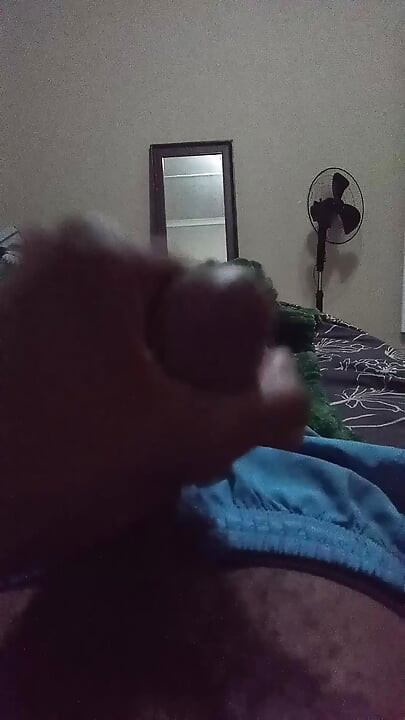 Handjob before I sleep to night