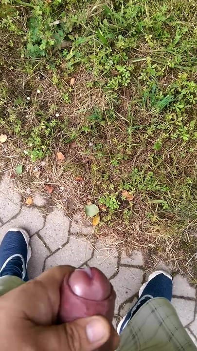 123