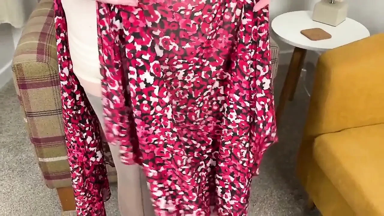 Aunty Sandra Layered up for You All Vgq 64B