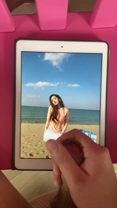 Somi Cum tribute