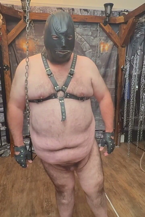Τουαλέτες: Πρώτη συνεδρία με Domina Satana & Lanista Bear