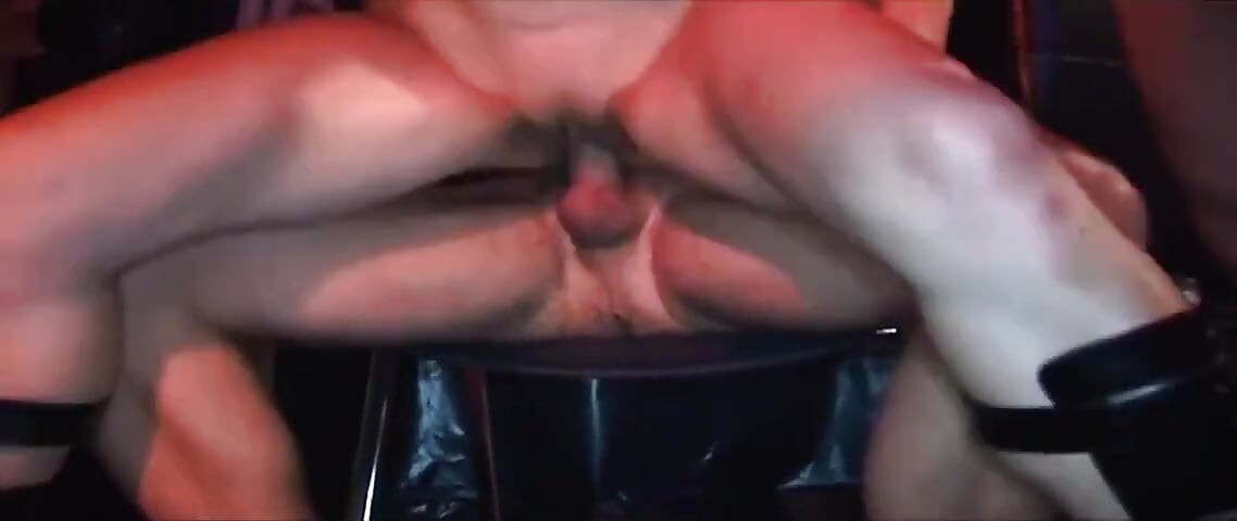 Mature Babe Fist-stretched Wide in Dripping Orgy Madness