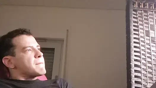 April tek başına porno mastürbasyonu yapıyor