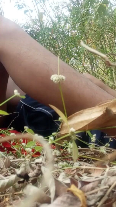 Indian Desi Bhabhi - After calling the village girl in the jungle, my sister-in-law's ass turned out to be very tight. | Clip 1