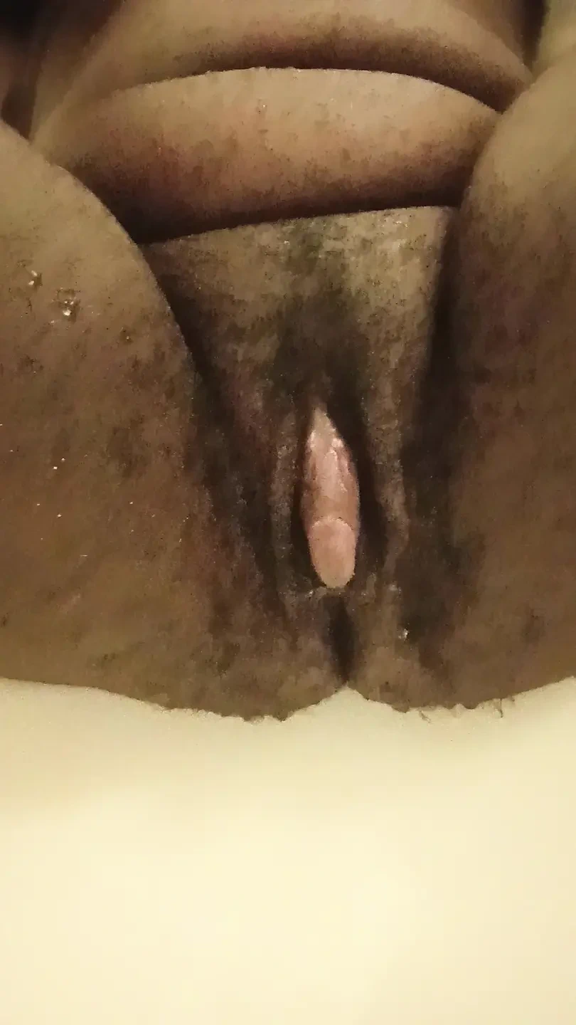 Big clitoris – Just showed and check my clitoris