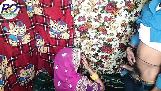 Desi sexy mausi fucked her own stepsister's stepson by becoming a mare and lifting her in the lap and putting the dick in the mouth and