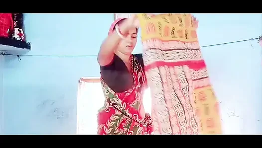Ngentot memek saudara tiri india dalam audio hindi
