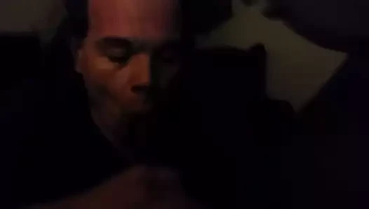 Siyah yarağı emiyor