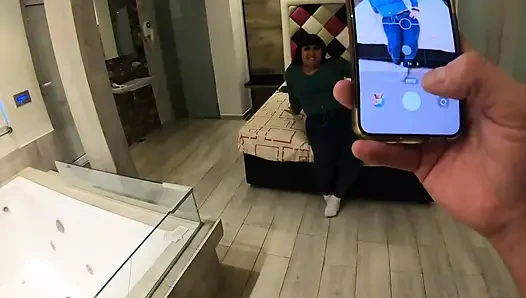 Arjantinli esmer ilk porno videosunu çekiyor