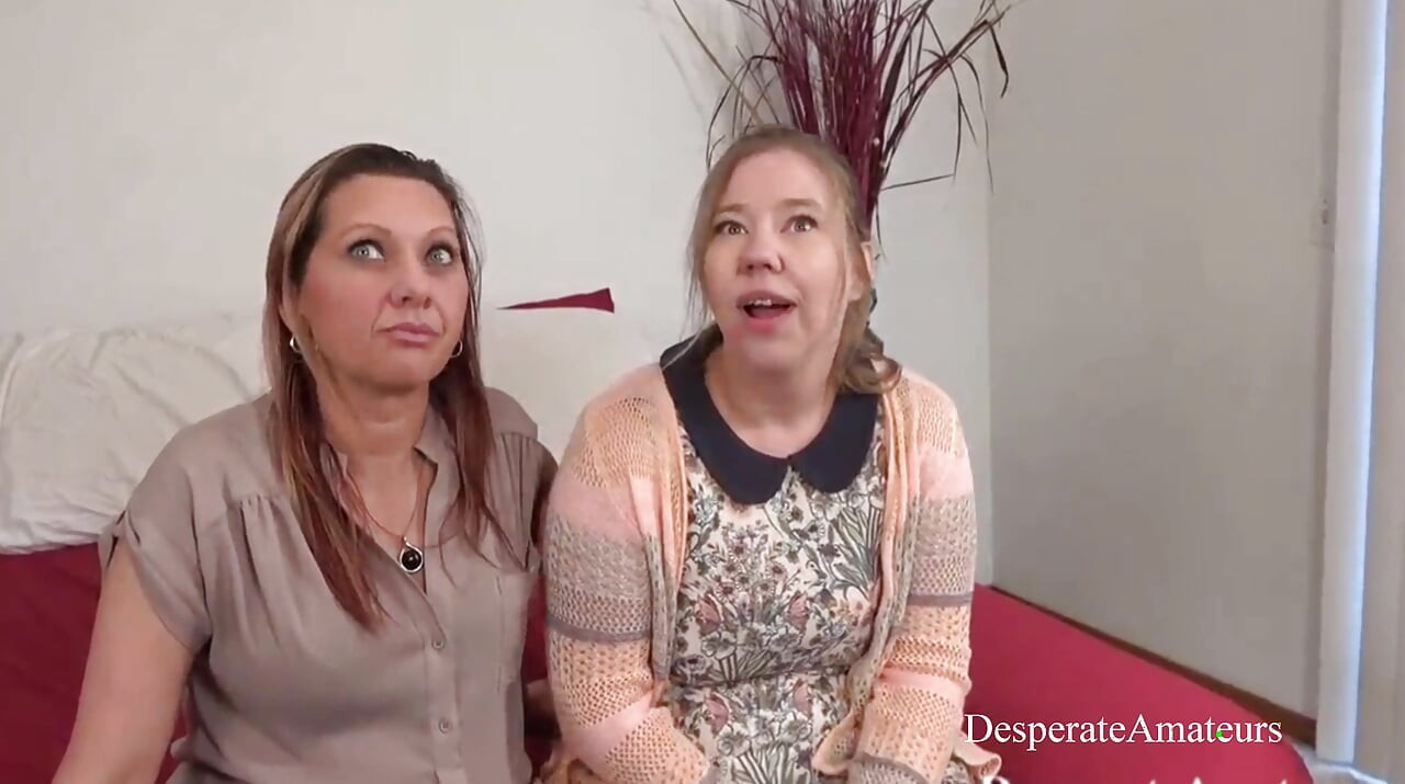 Desperate amateurs - chicas góticas tetonas calientes y milfs calientes reciben sus bollos apretados follados en esta acción divertida y húmeda salvaje