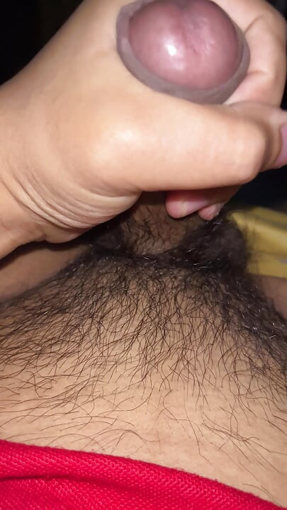 Vou me masturbar até ficar entediada com porra.