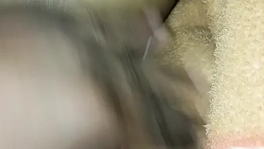 India desi hot bhabhi dewar ka kala lund hila ke apne gulabi chut mein ungali mar kar mal aut kar diya milk dafa kar