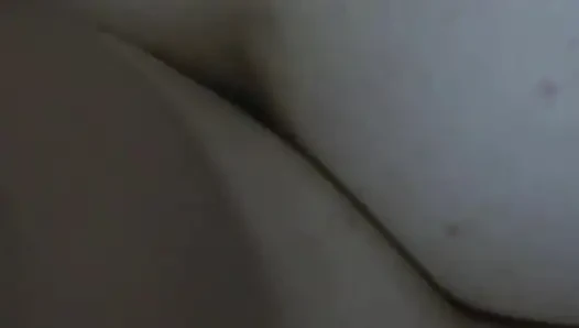 Bağlı Asyalı bebek para ödülü için emiyor ve sikişiyor