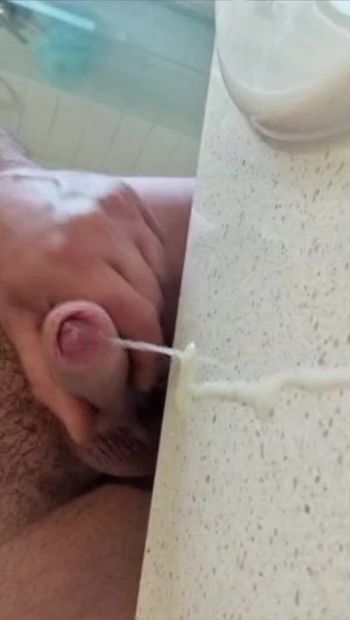 Masturbare înainte de duș
